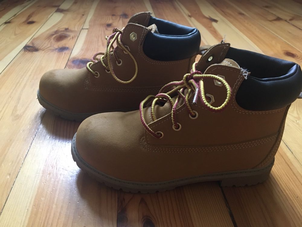 Buty trapery na zimę, ciepłe, rozmiar 35