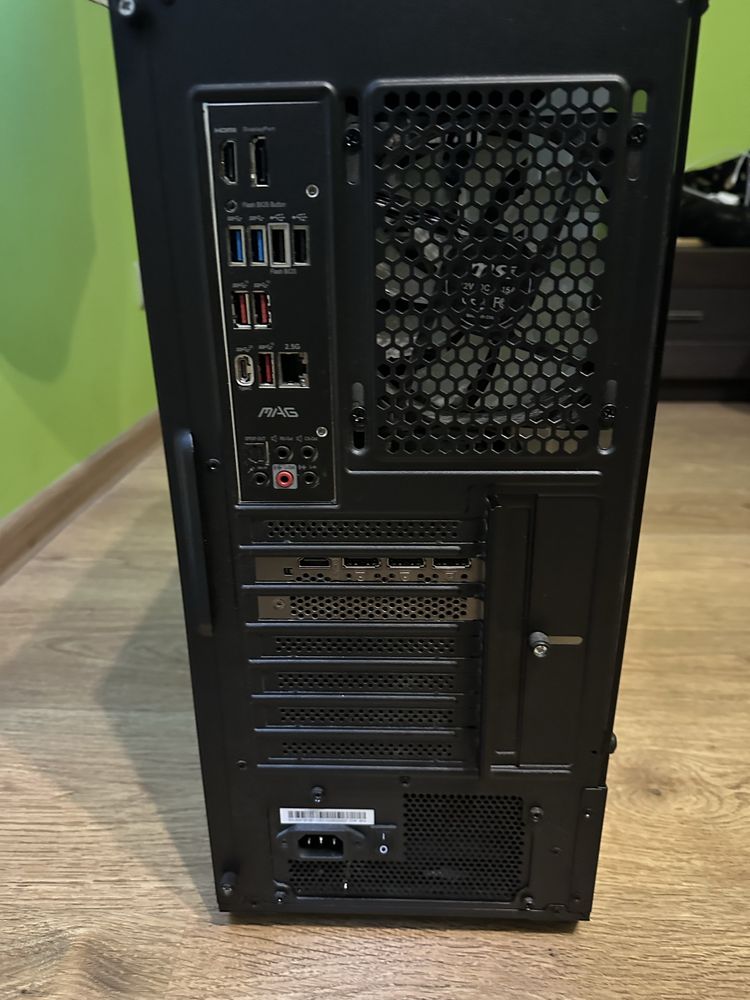 Sprzedam komputer gamingowy I5 13600kf
Rtx 3060ti 16gb ddr5 5600mhz