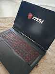 MSI GL75 / i7-9750H / 32GB RAM / RTX 2060 / 2TB SSD / 17,3"