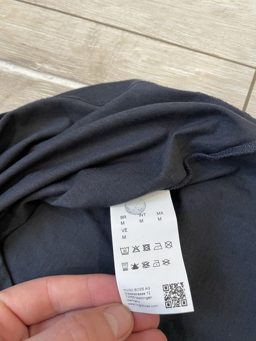 Чоловіча футболка hugo boss