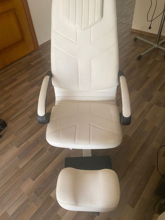 Крісло для педикюру