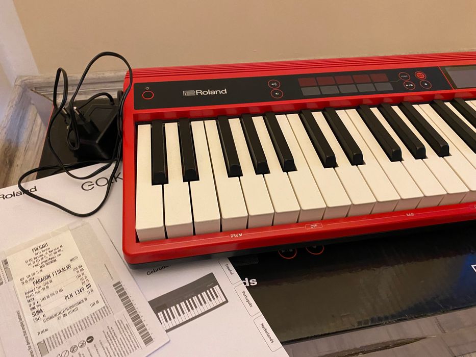 Syntezator, keyboard Roland go Key