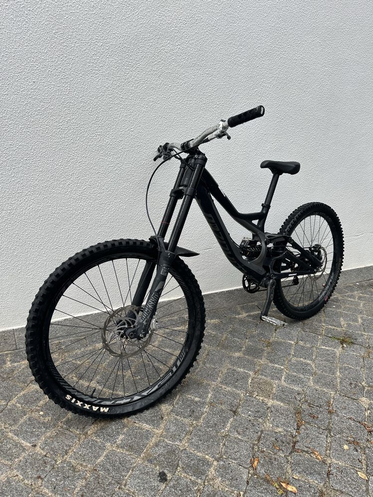 Specialized Demo 8