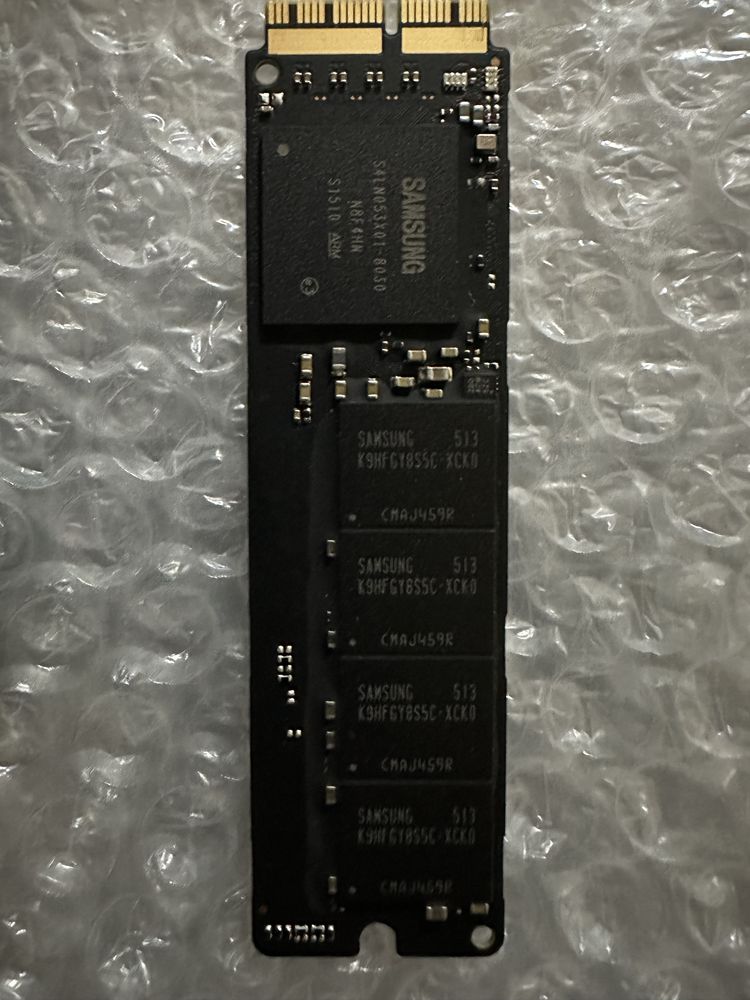 Disco PCIe 2.0x2 12+16PIN apple 250gb