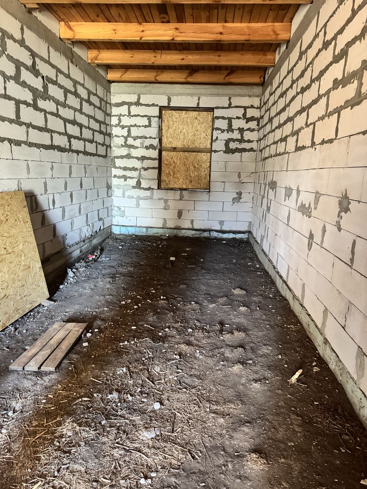 Продам будинок в районі залізничного селища
