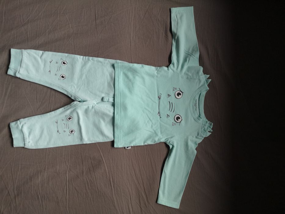 Komplet Sinsay rozmiar 74