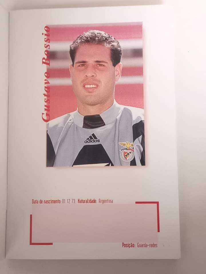 Caça autógrafos do Benfica