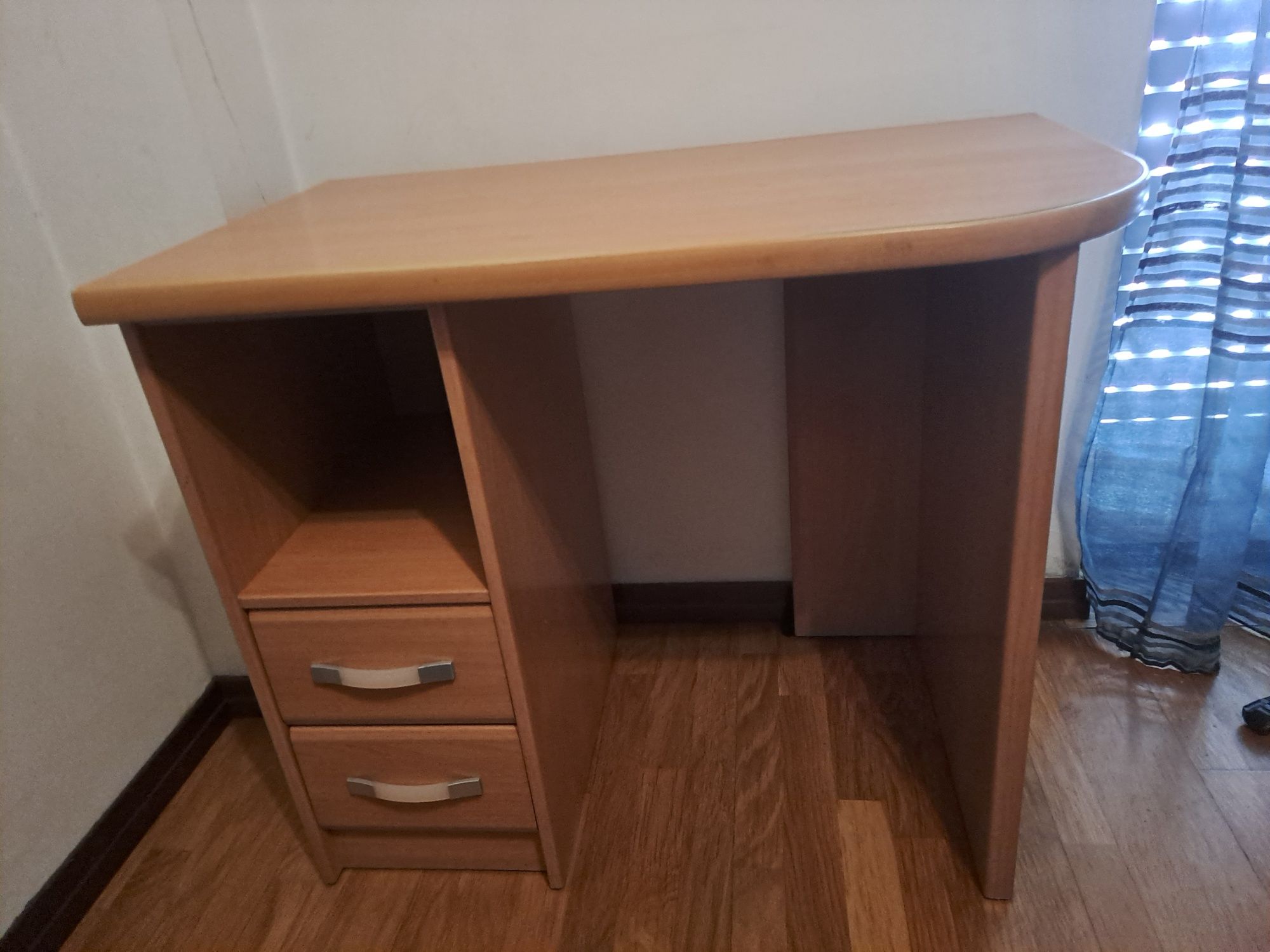 Vendo secretária 90×55cm