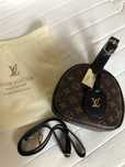 Torebka mała elegancka cannes brązowa w stylu loui vuitton z paskiem