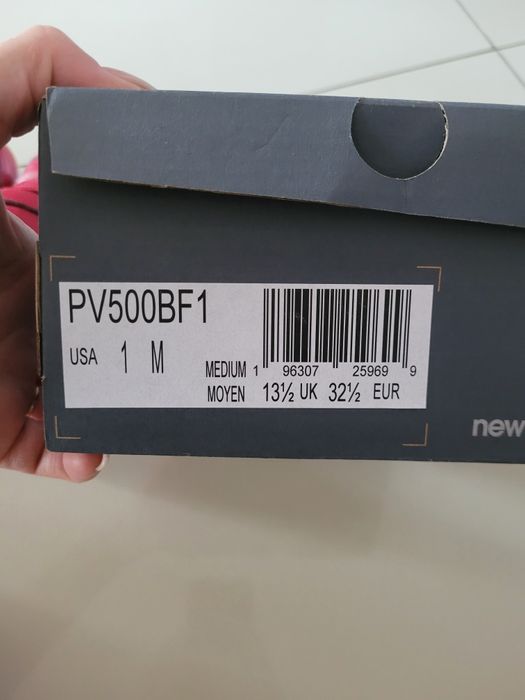 Adidasy new balance 32,5 czerwone