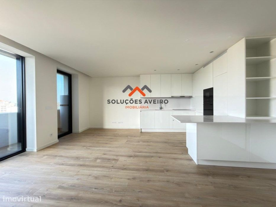 Apartamento T1+1 - Pronto Habitar!