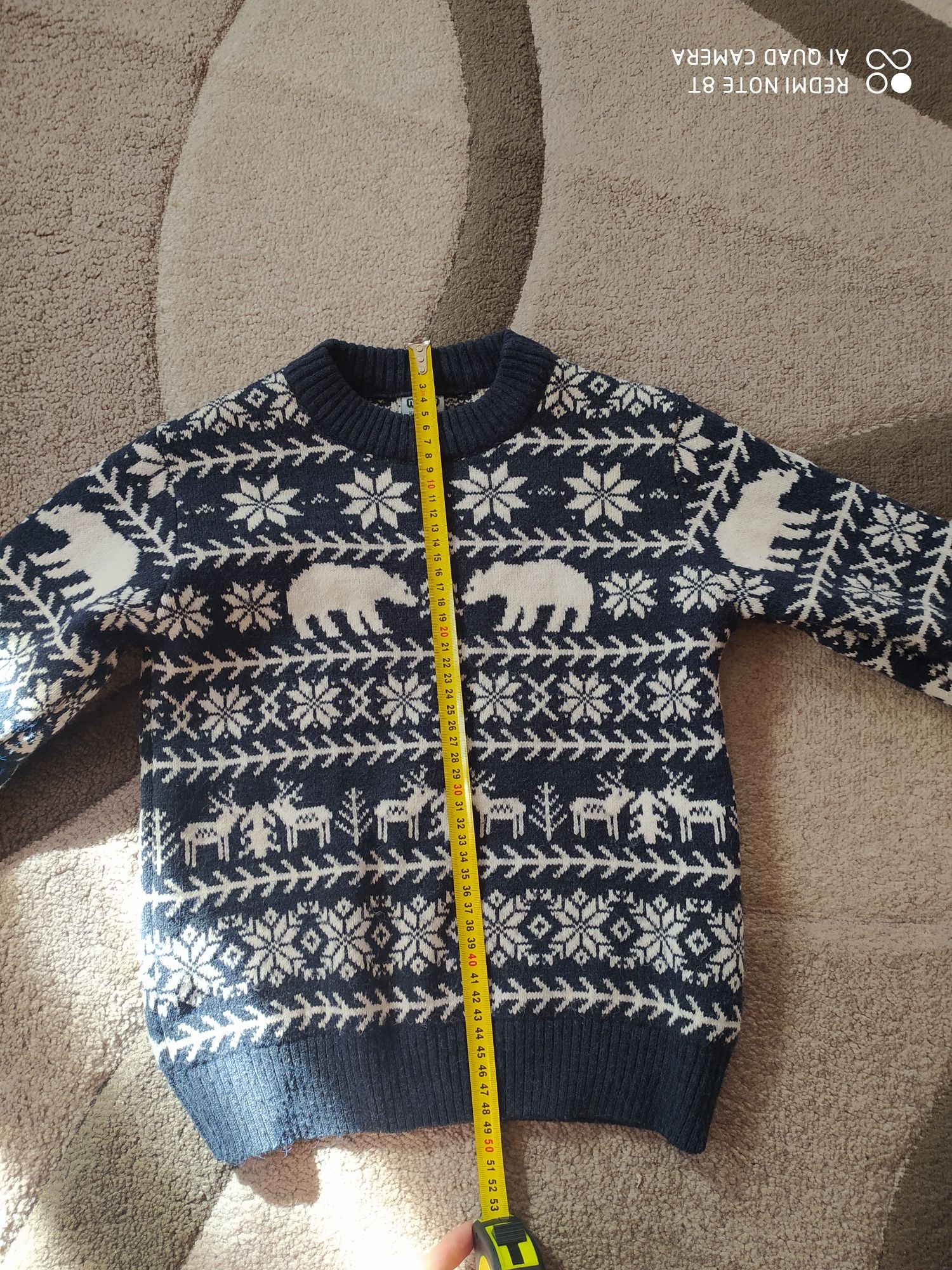 Новорічний светр в'язаний шерстяний. Для хлопчика