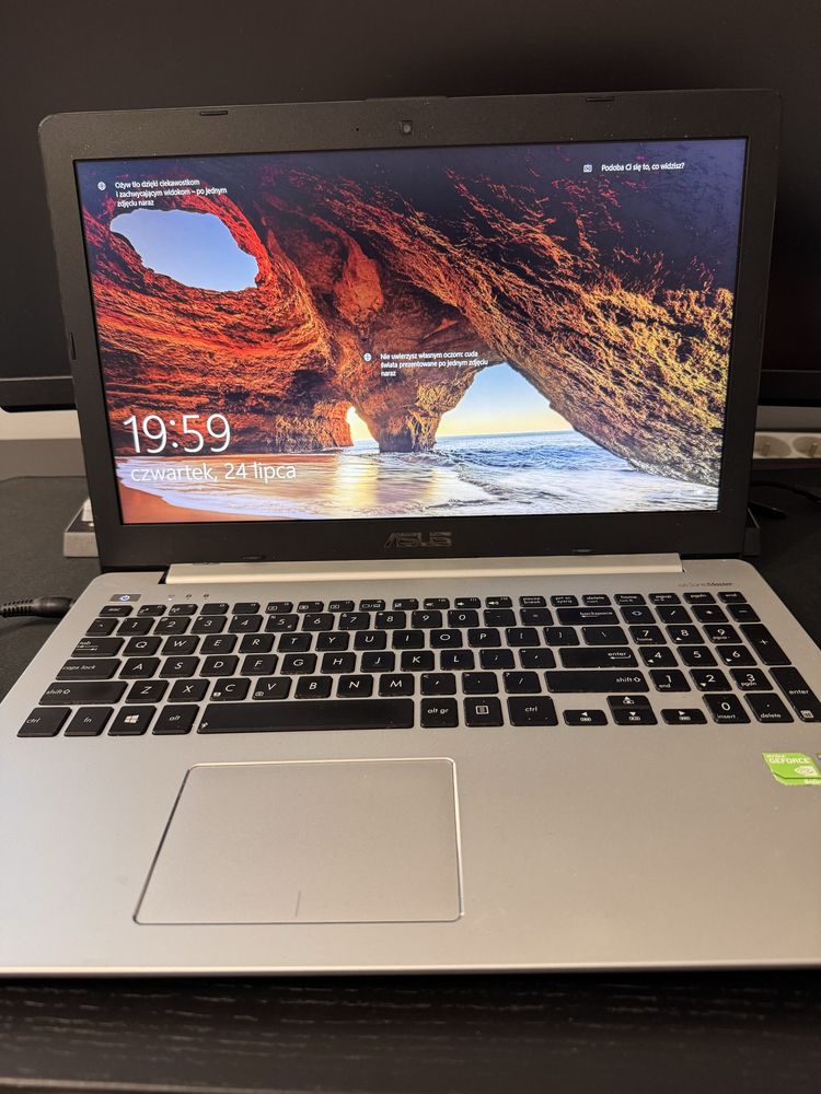 Laptop Asus R553L I7/GeForce840M/SSD/8Gb ramu