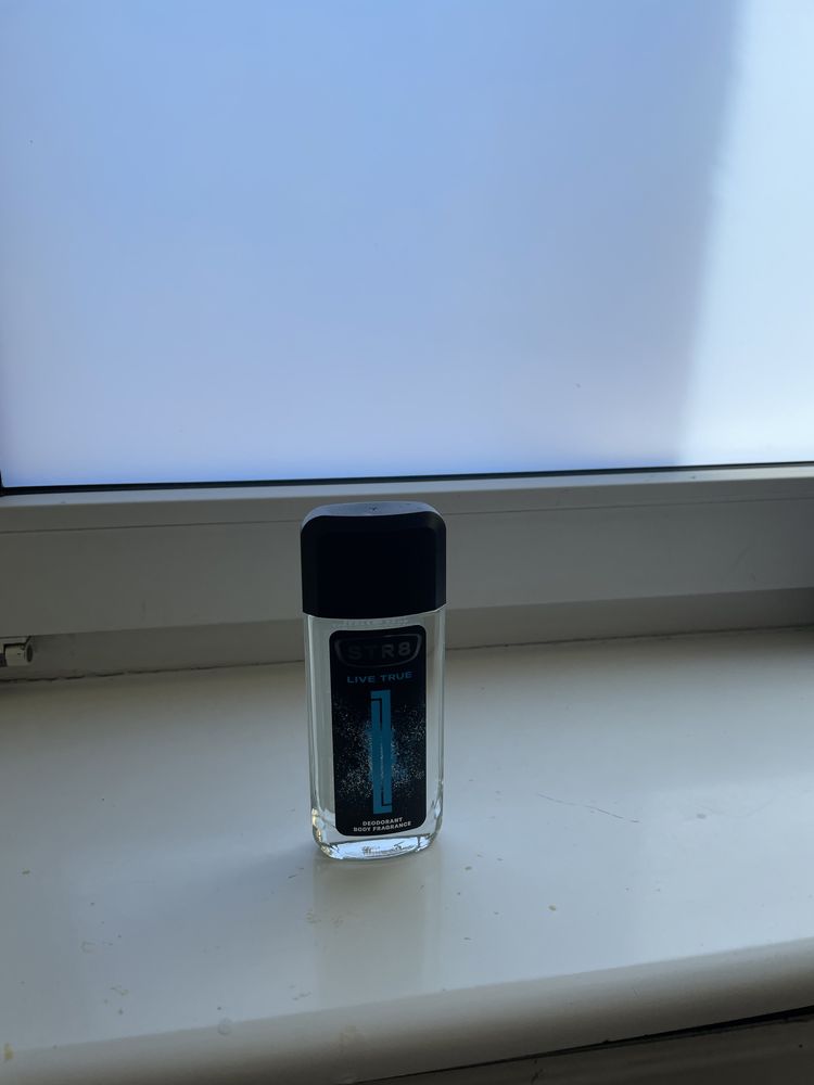 Perfum str8  zapach live true