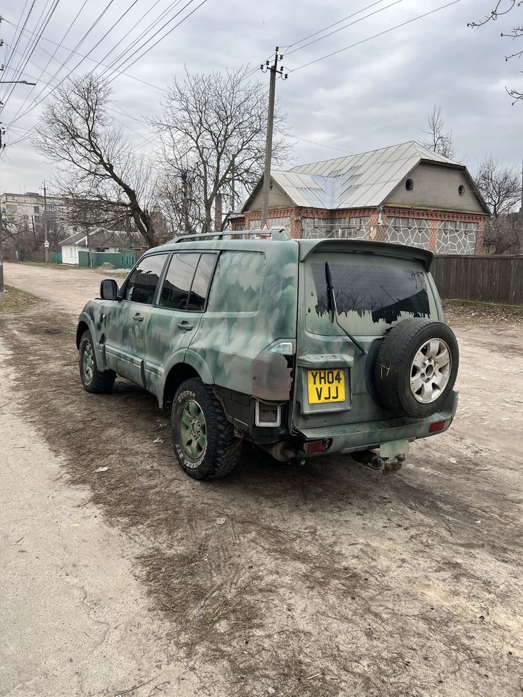 mitsubishi pajero 2004,розборка,двигун,колеса,мост,стартер,генератор