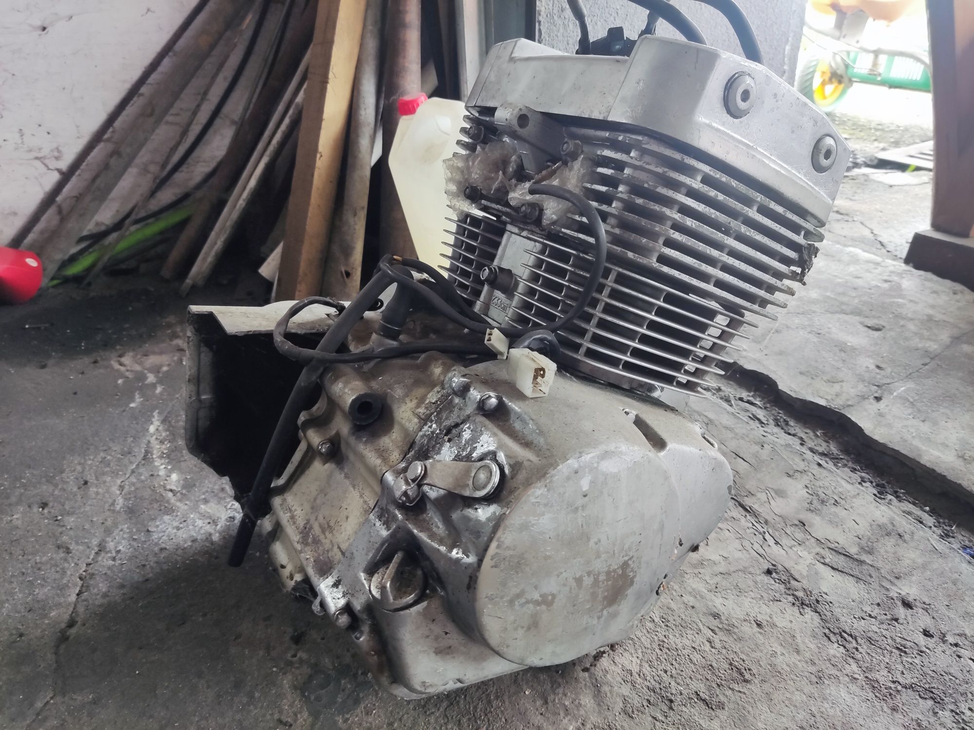 Silnik kompletny CPI 250 honda barossa zablokowana skrzynia biegów