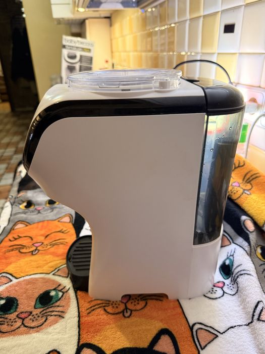 Машина для приготування дитячої суміші Baby Brezza Formula Pro Mini