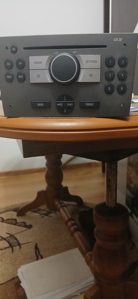 Radio CD 30 Opel  wylogowane