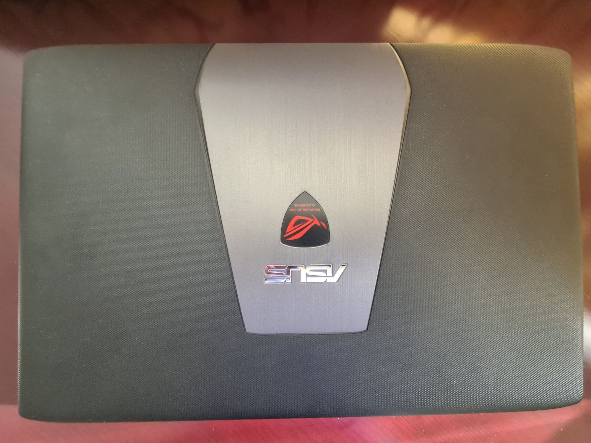 Asus ROG I7/16RAM