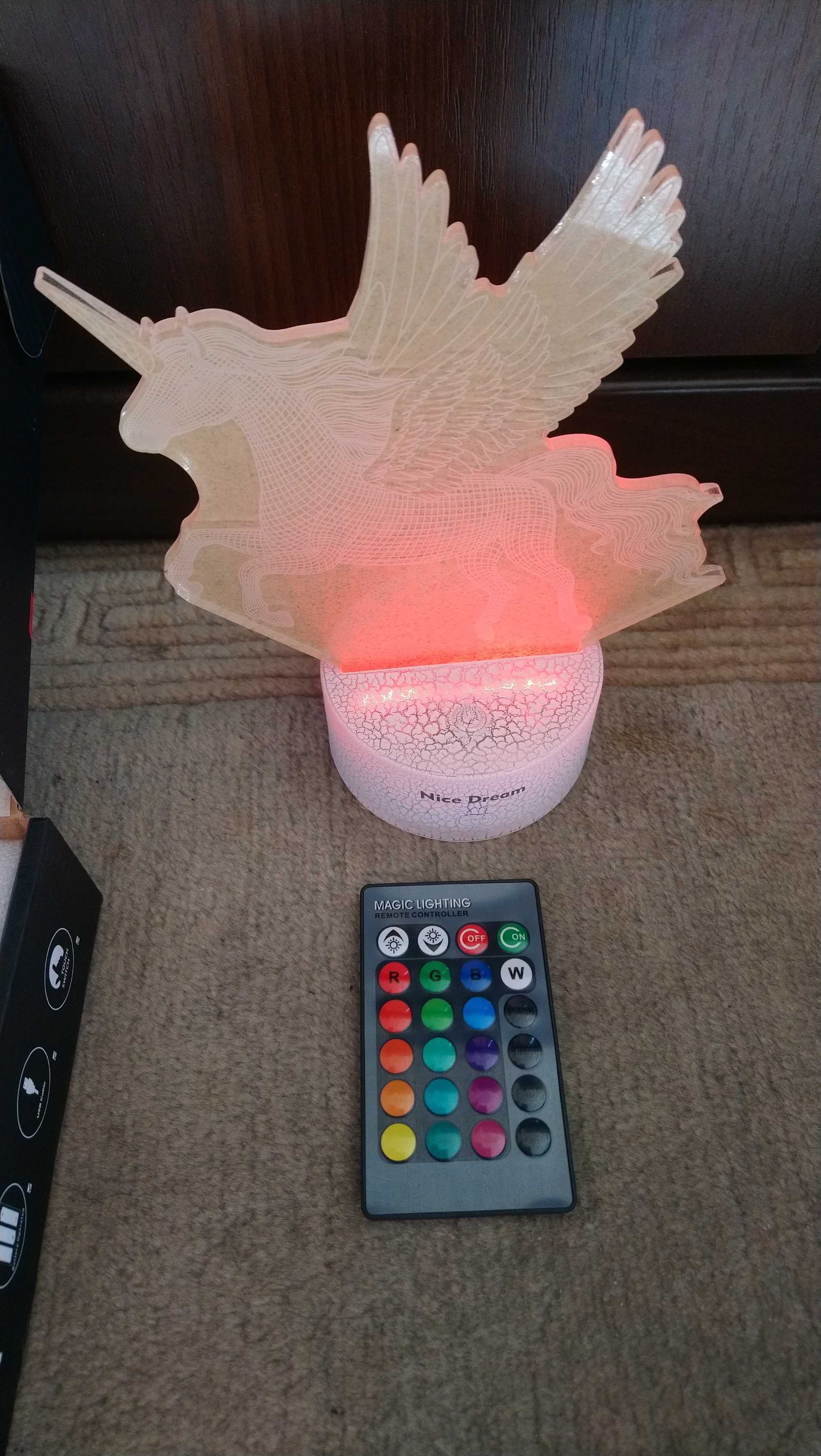Lampka 3D do pokoju dziecinnego z motywem DINOZAURÓW