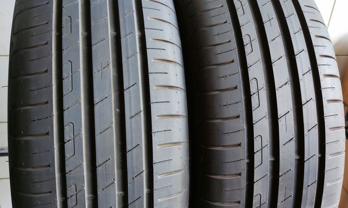2x 205/55r17 Goodyear EfficientGrip Performance 91v Jak Nowe