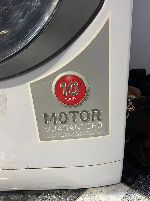 Стиральная машина Ariston (на запчасти)