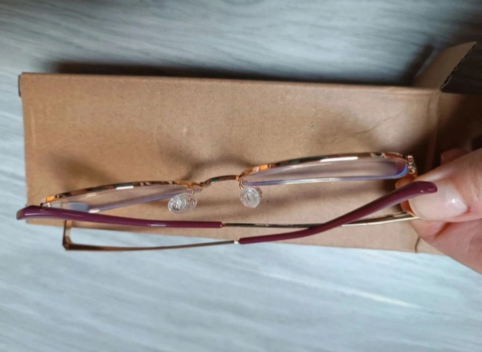 Nowe okulary zerówki z antyrefleksem do czytania komputera auta złote