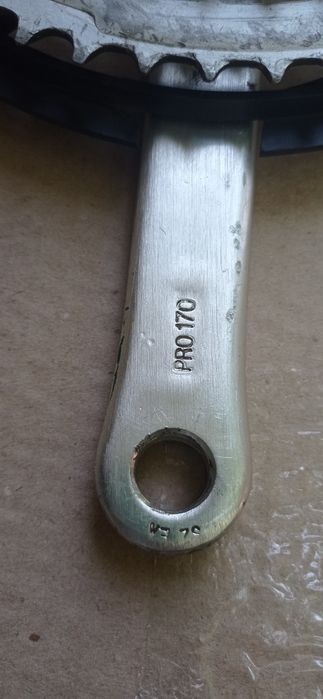 Шатуни Shimano,квадрат