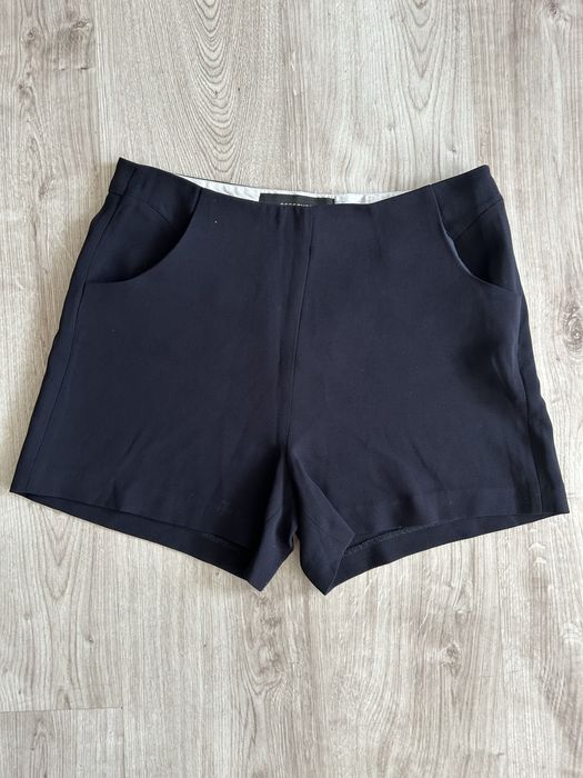 Eleganckie szorty reserved 38