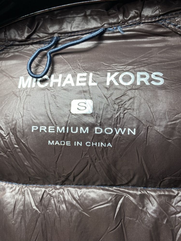 Микропуховик куртка Michael Kors S размер