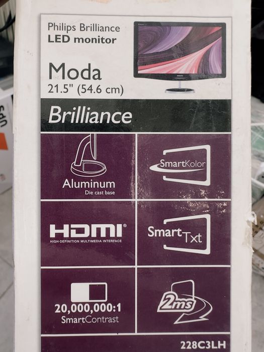 Монитор Samsung белый