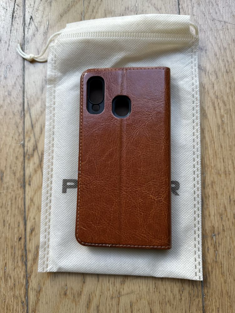Capa em pele genuina para Galaxy A40
