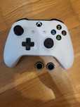 Kontroler xbox one s biały bez wad