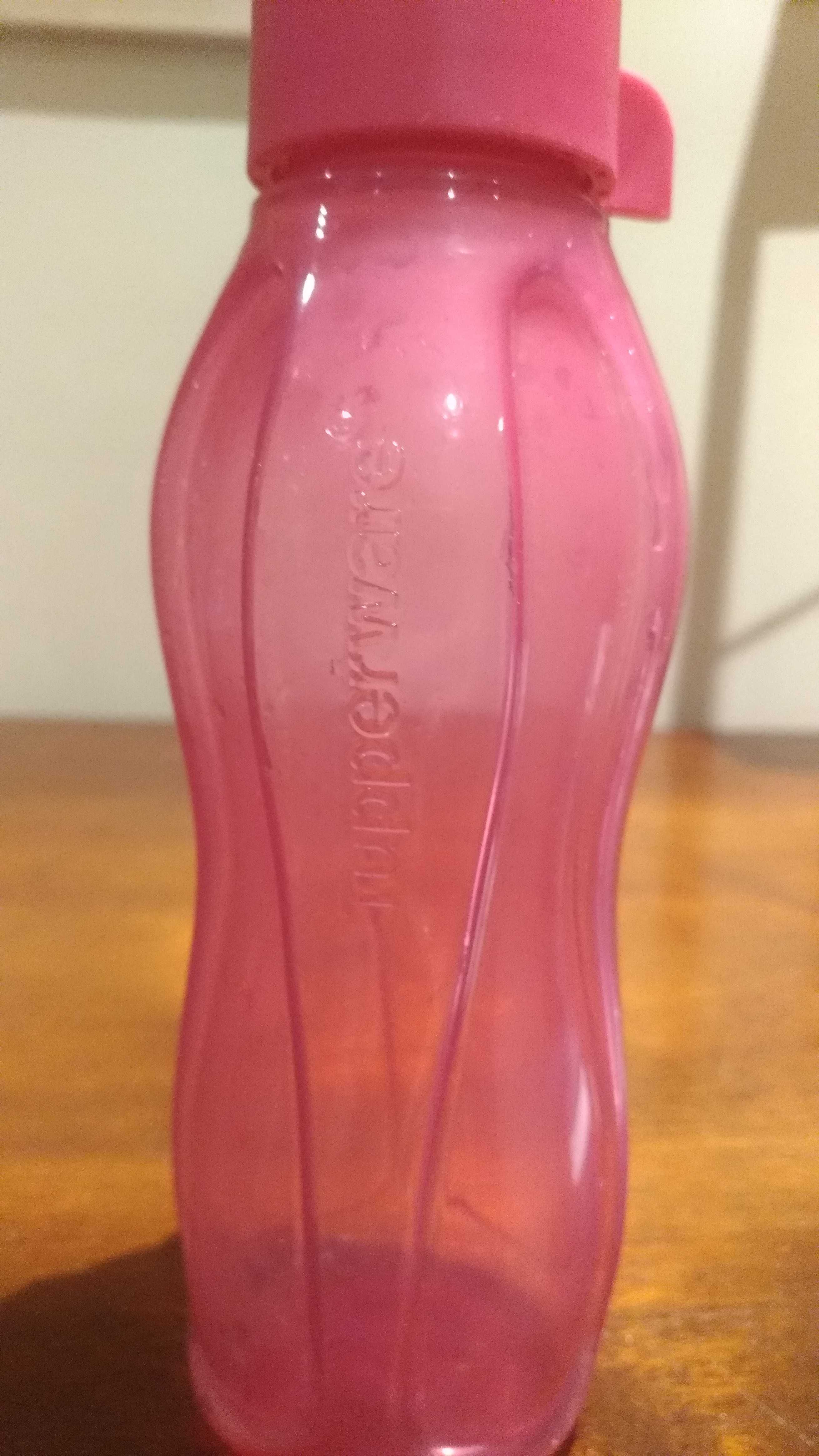 Garrafa daTupperware (300 ml)