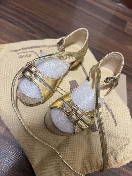 Туфлі для таннців