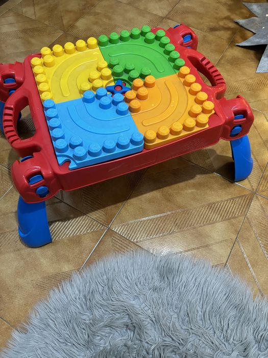 Mesa de criança mega bloks