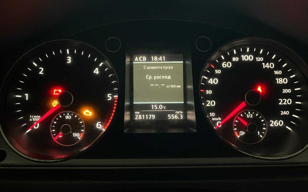 Volkswagen Passat  2013