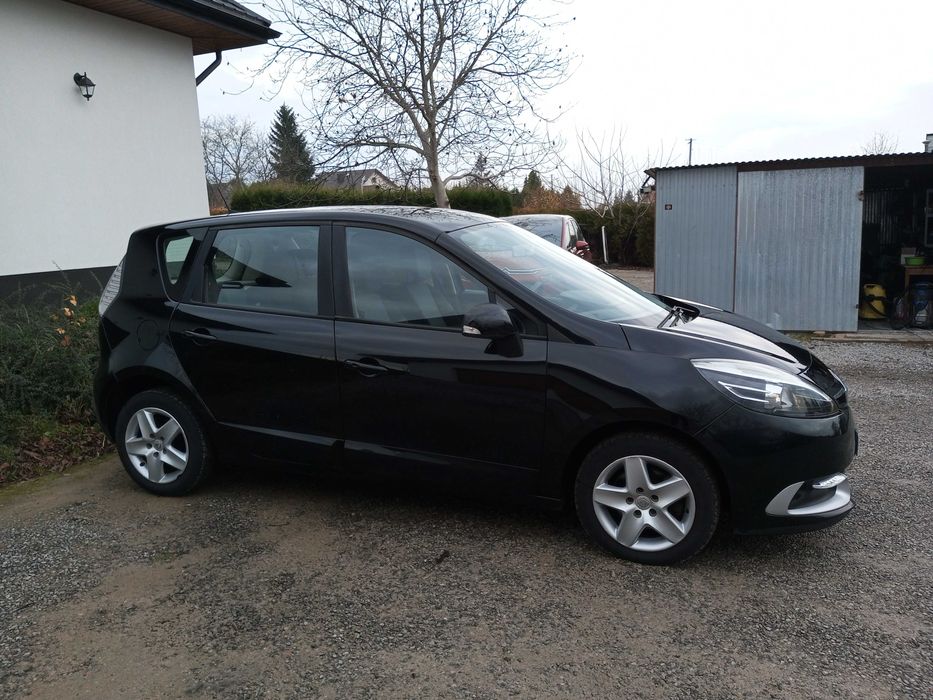 Renault Scenic III 1.5 Lift Diesel 110 KM