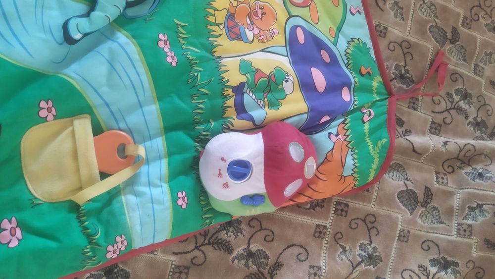 Дитячі іграшки Chicco