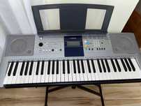 Syntezator Yamaha PSR-E323 wraz ze stojakiem