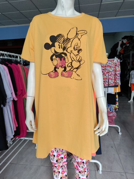 Vestido 4,50 Euros.                      Só para REVENDA