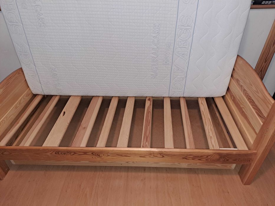 Łóżko dziecięce sosnowe 160×80