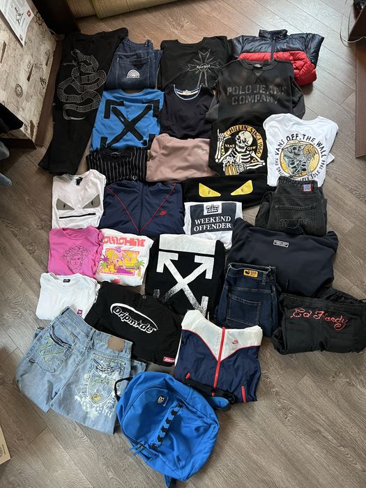 Продам пак речей. Off white supreme stone island fendi та багато іншог