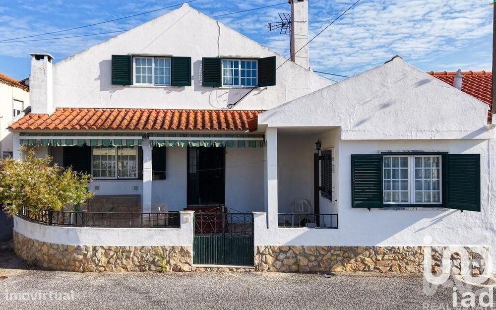 Moradia isolada T3 em Abrigada e Cabanas de Torres de 83 m2