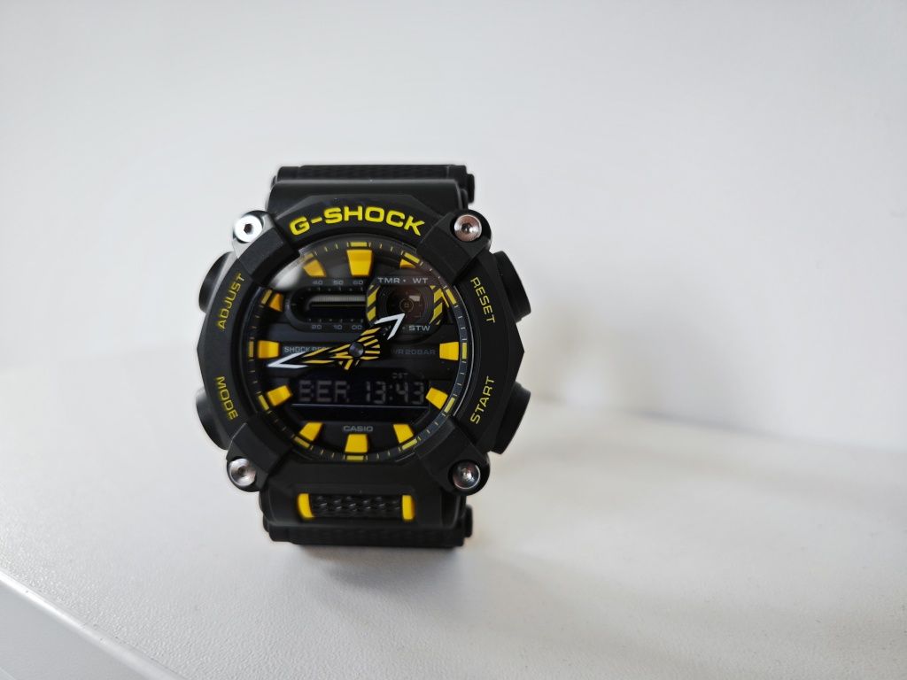 Casio G-SHOCK GA-900A - męski zegarek czarno-żółty stan idealny