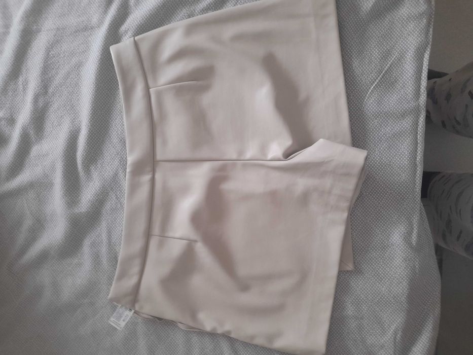 Saia calção creme XL