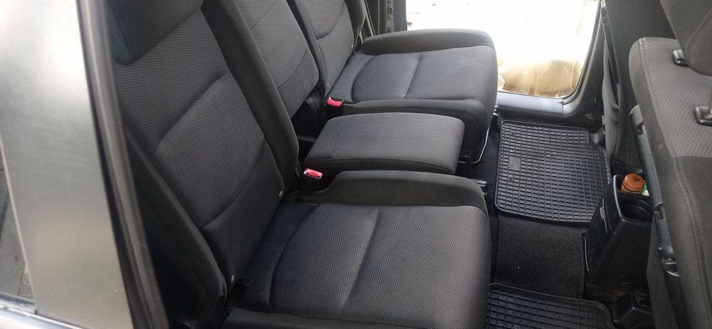 Продам авто Mazda 5
