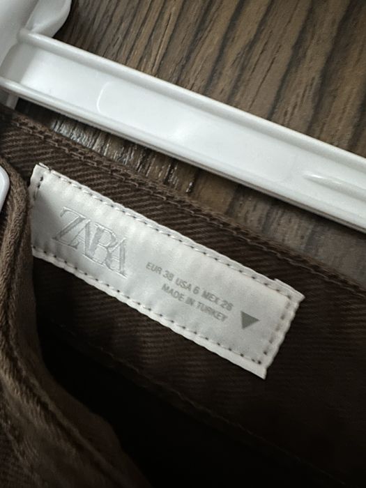 ZARA джинсы 38 размер