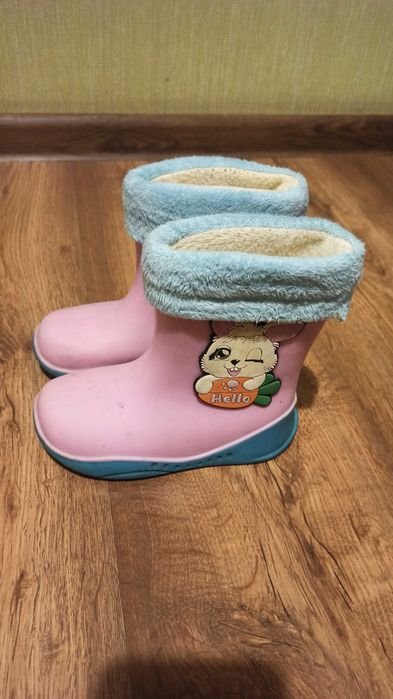 Резинові чоботи на дівчинку