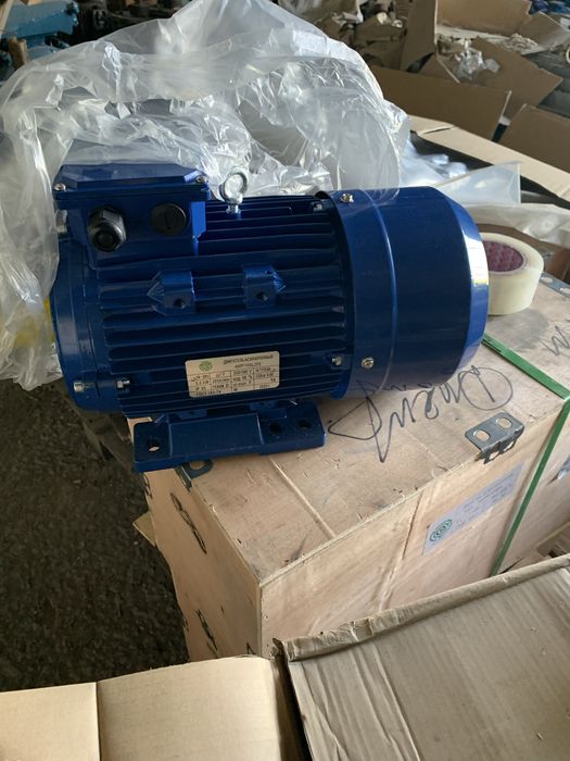 Электродвигатель 2,2квт 5,5квт 7,5квт 11квт 15квт 30квт 37квт 45квт